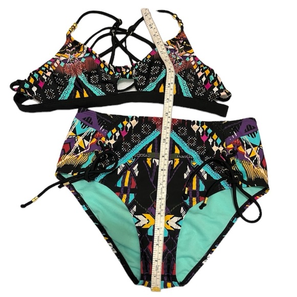 TIME AND TRU BIKINI - Picture 5 of 13